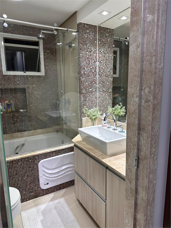 Apartamento Mobiliado à Venda Acabamento Impar – "Porteira Fechada" no Mandaqui  