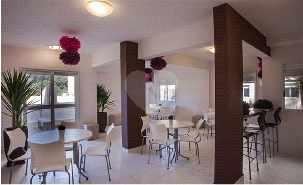 APARTAMENTO em TREMEMBÉ