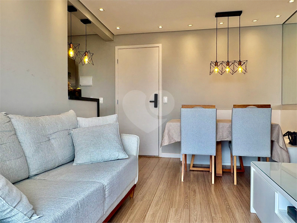 Apartamento à venda com 2 quartos, 49m² - Foto 2