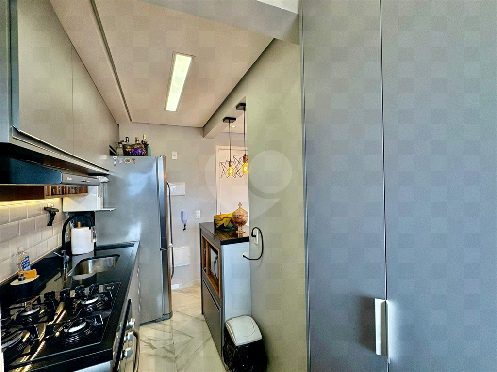 Apartamento à venda com 2 quartos, 49m² - Foto 10