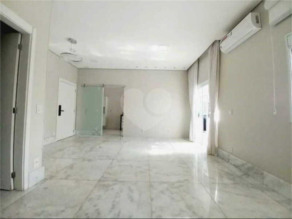 Apartamento à venda com 2 quartos, 125m² - Foto 17