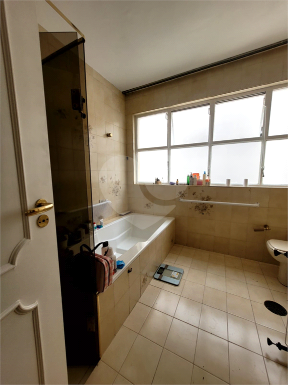 Excelente apartamento Higienopolis - 4 dormitorios sendo 1 suite e 1 vaga de garagem. 