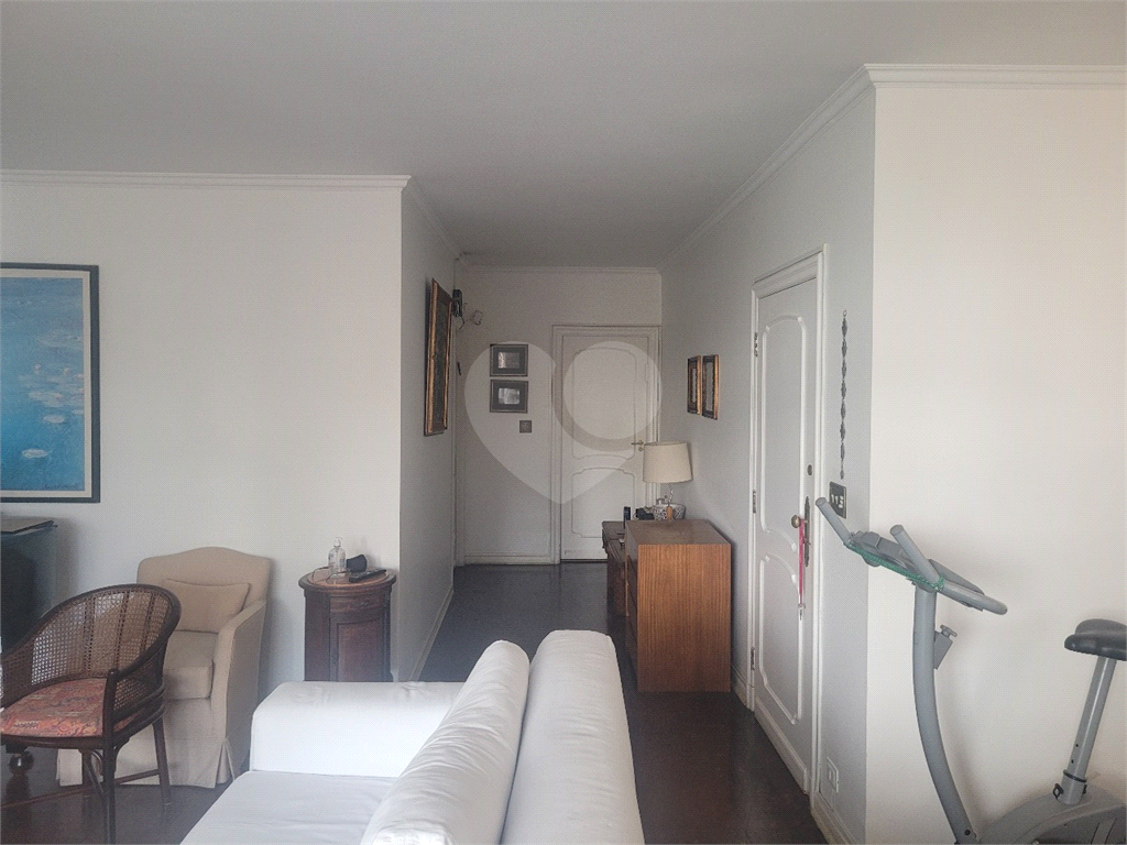 Excelente apartamento Higienopolis - 4 dormitorios sendo 1 suite e 1 vaga de garagem. 