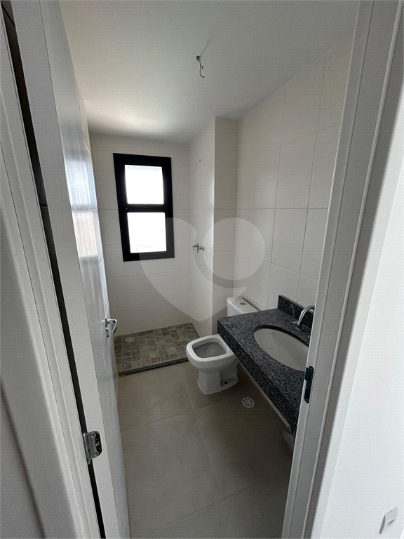 APARTAMENTO em VILA ROSÁLIA