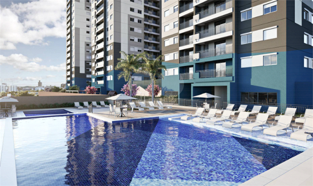 APARTAMENTO em VILA ROSÁLIA