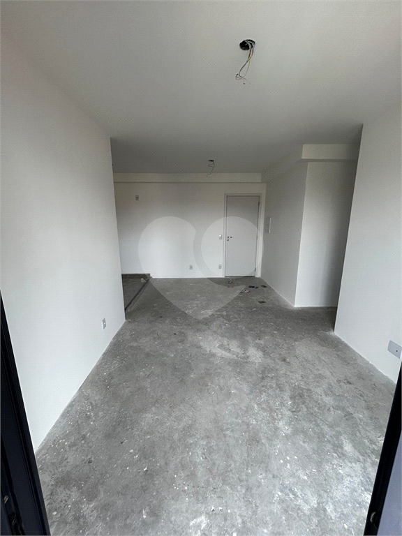 APARTAMENTO em VILA ROSÁLIA