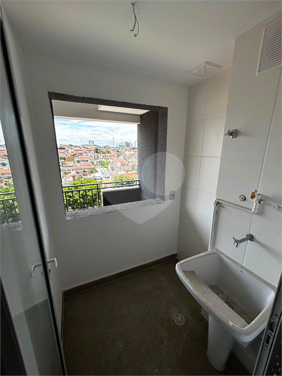 APARTAMENTO em VILA ROSÁLIA