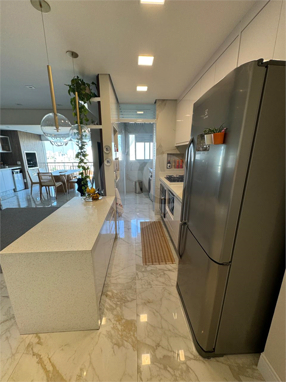 Apartamento à Venda no Tremembé: 82 m² de Conforto e Lazer Completo
