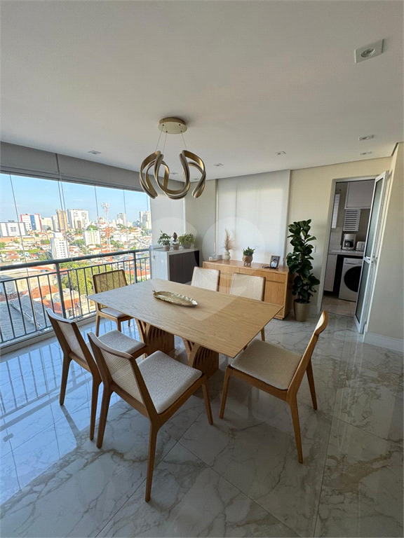 Apartamento à Venda no Tremembé: 82 m² de Conforto e Lazer Completo
