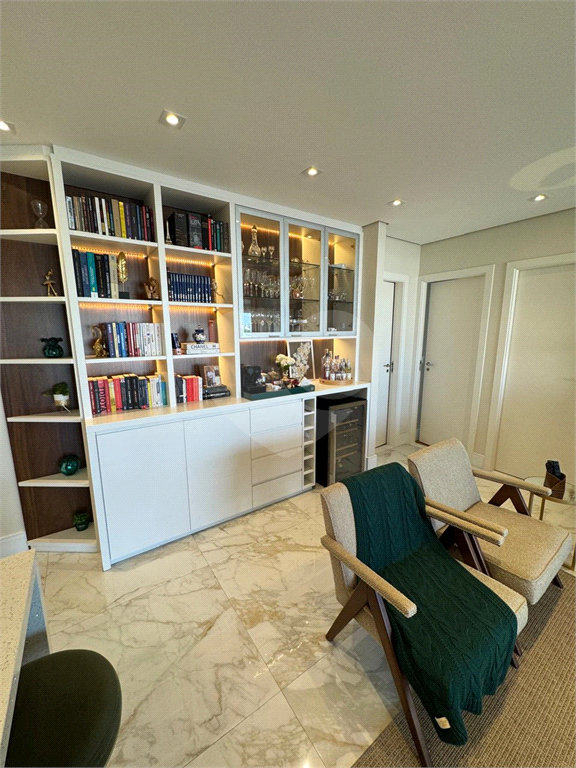 Apartamento à Venda no Tremembé: 82 m² de Conforto e Lazer Completo

