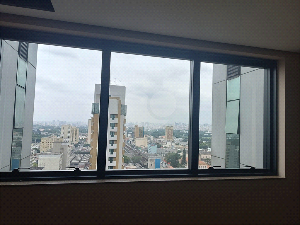  Sala comercial  á  venda no Ed Brasília Tower!! 