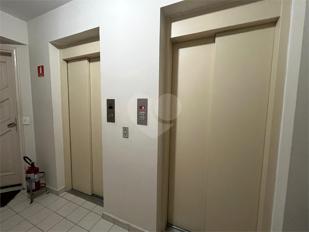 Apartamento à venda com 2 quartos, 50m² - Foto 23