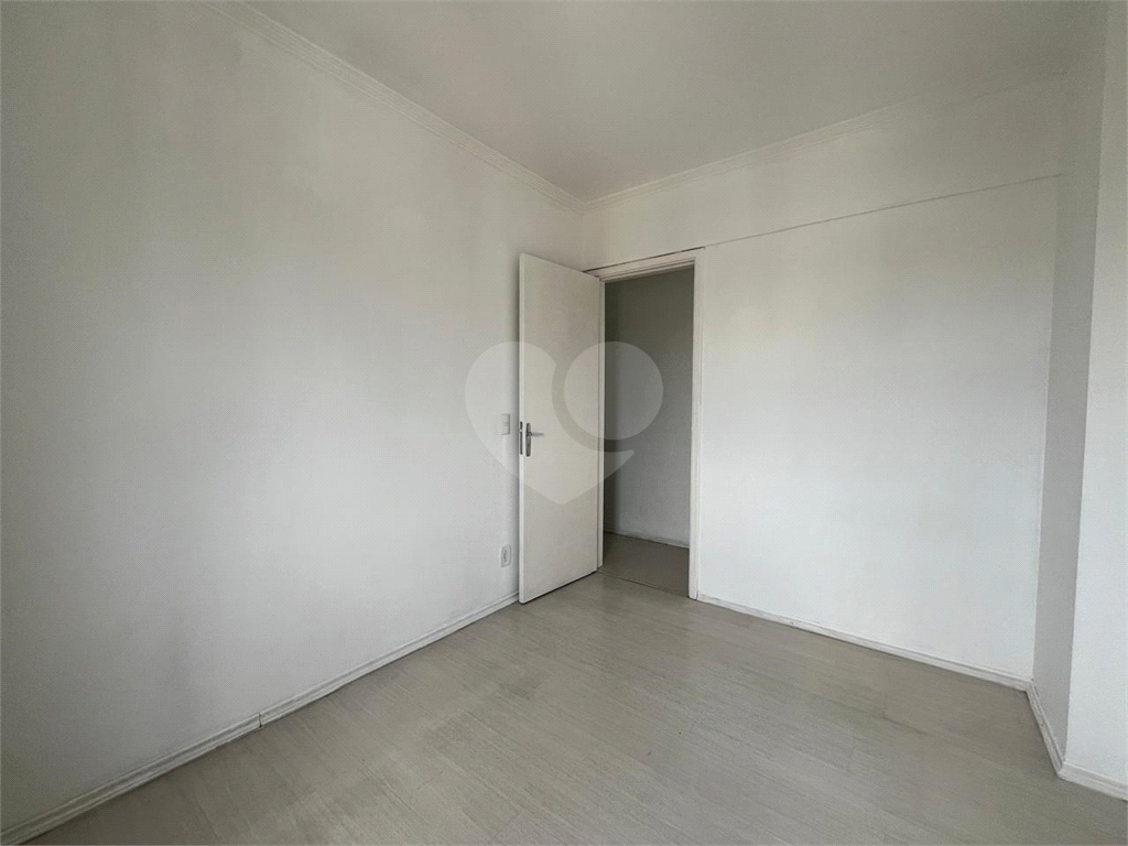 Apartamento à venda com 2 quartos, 50m² - Foto 14