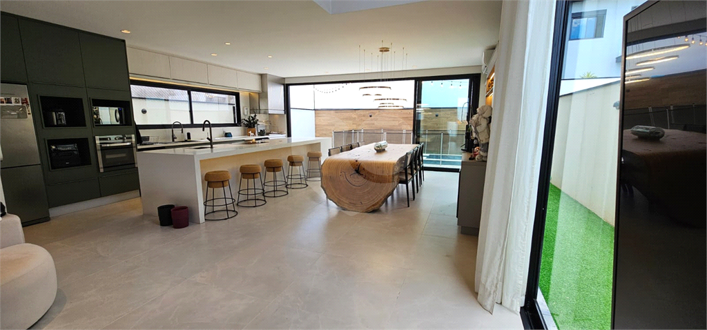 Casa de Condomínio à venda com 4 quartos, 268m² - Foto 71