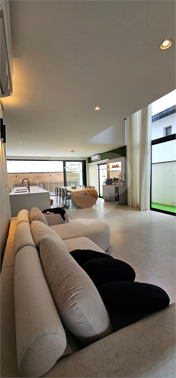 Casa de Condomínio à venda com 4 quartos, 268m² - Foto 72