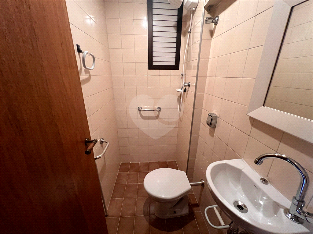 Apartamento na Avenida Braz Leme com vista para o campo de marte.