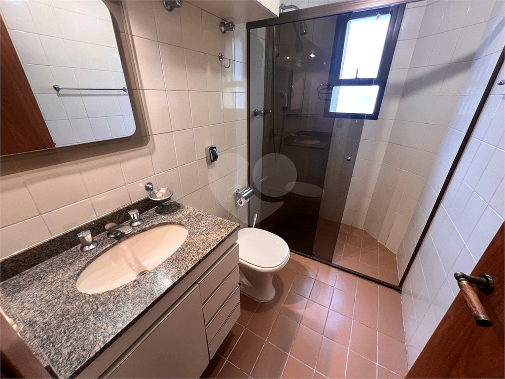 Apartamento na Avenida Braz Leme com vista para o campo de marte.