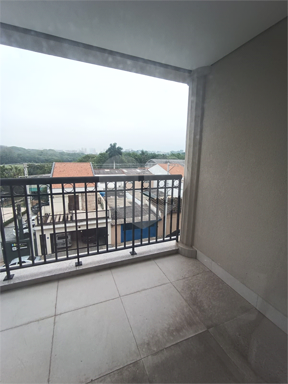 
Apartamento à Venda Condomínio Village de France
