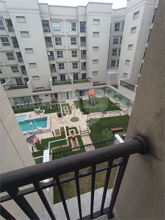 
Apartamento à Venda Condomínio Village de France