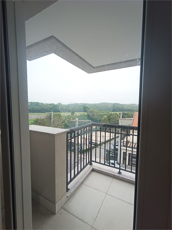 
Apartamento à Venda Condomínio Village de France