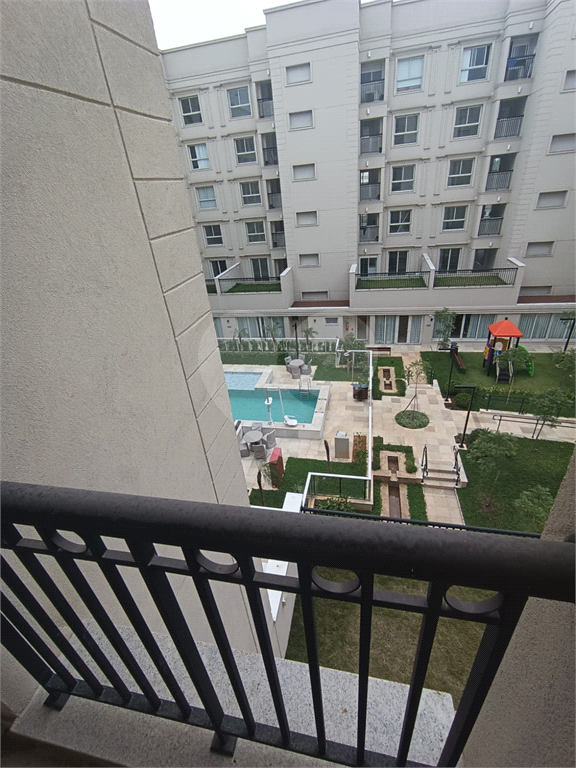 
Apartamento à Venda Condomínio Village de France