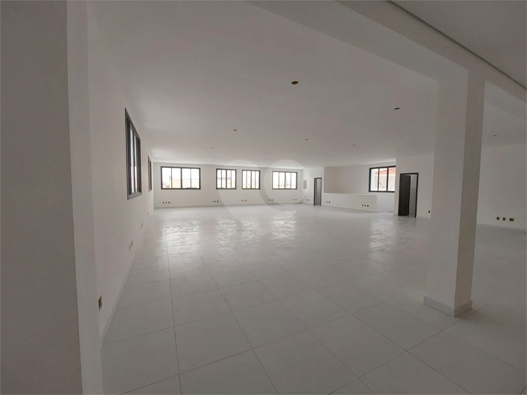 Loja-Salão para alugar, 566m² - Foto 2