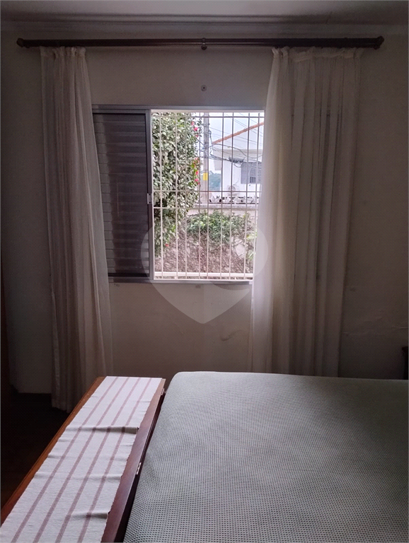 Trata-se de uma casa térrea com espaços amplos em todos os ambientes!