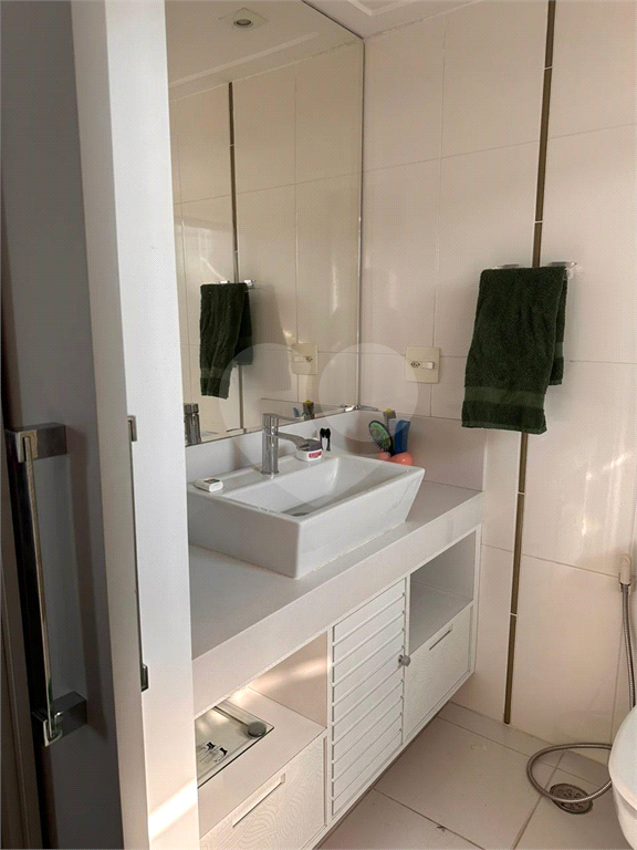 Apartamento com varanda gourmet à venda no Centro de Santo André