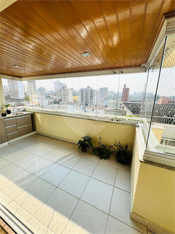 Apartamento com varanda gourmet à venda no Centro de Santo André