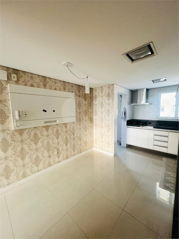 Apartamento com varanda gourmet à venda no Centro de Santo André