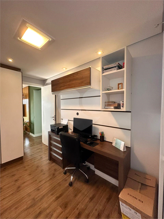 Apartamento com varanda gourmet à venda no Centro de Santo André