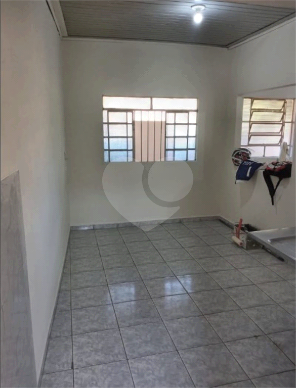 Casa à venda com 3 quartos, 100m² - Foto 22