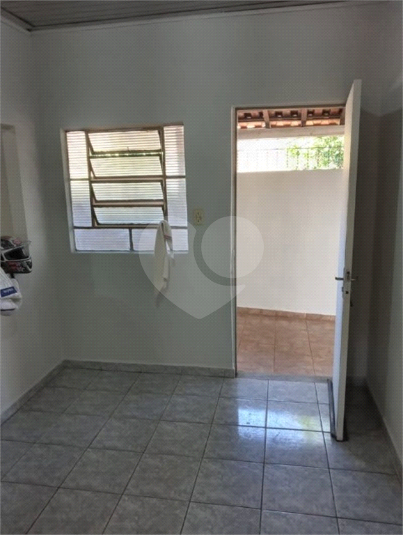 Casa à venda com 3 quartos, 100m² - Foto 23