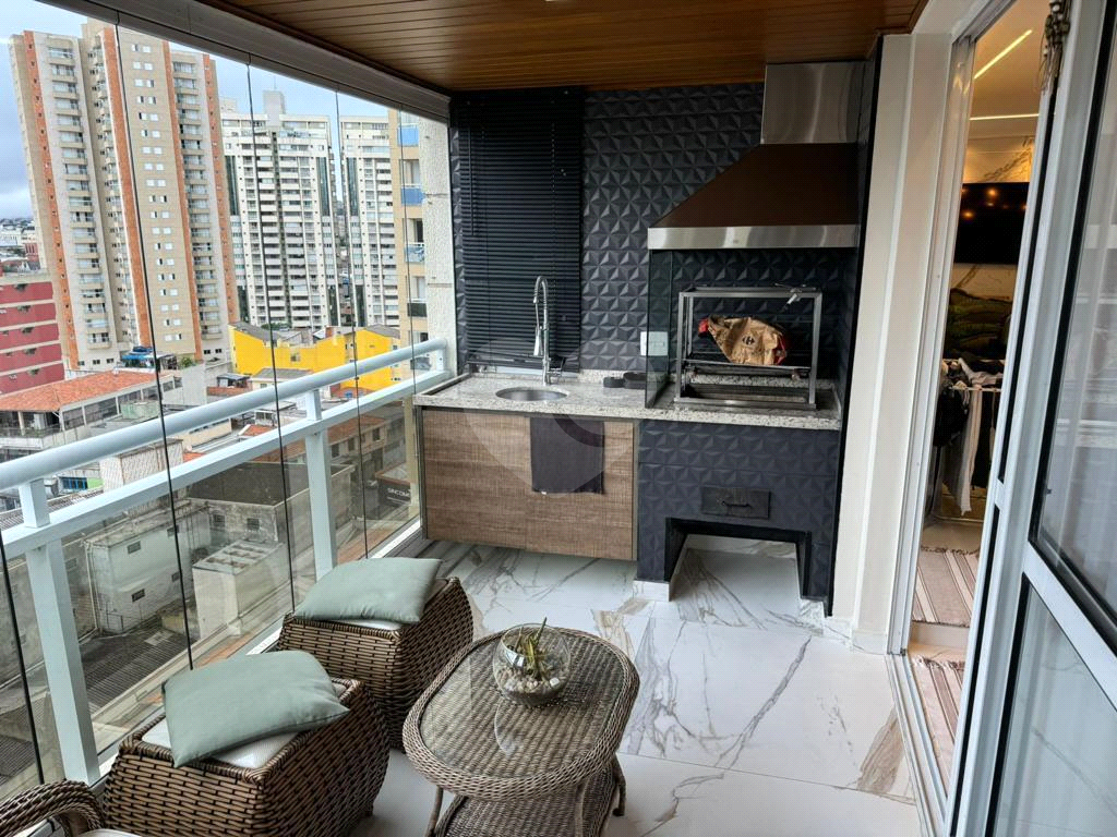 Apartamento com varanda gourmet à venda no Centro de Santo André