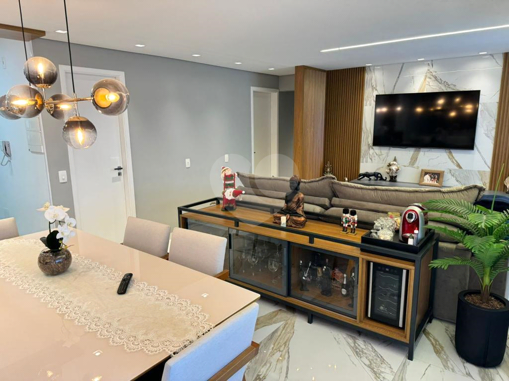 Apartamento com varanda gourmet à venda no Centro de Santo André
