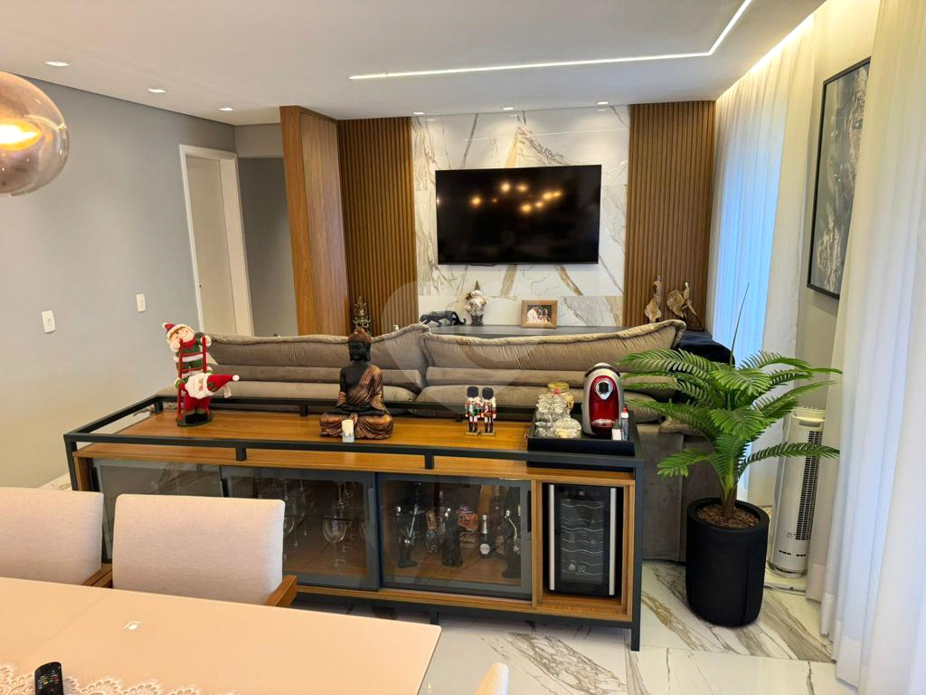 Apartamento com varanda gourmet à venda no Centro de Santo André