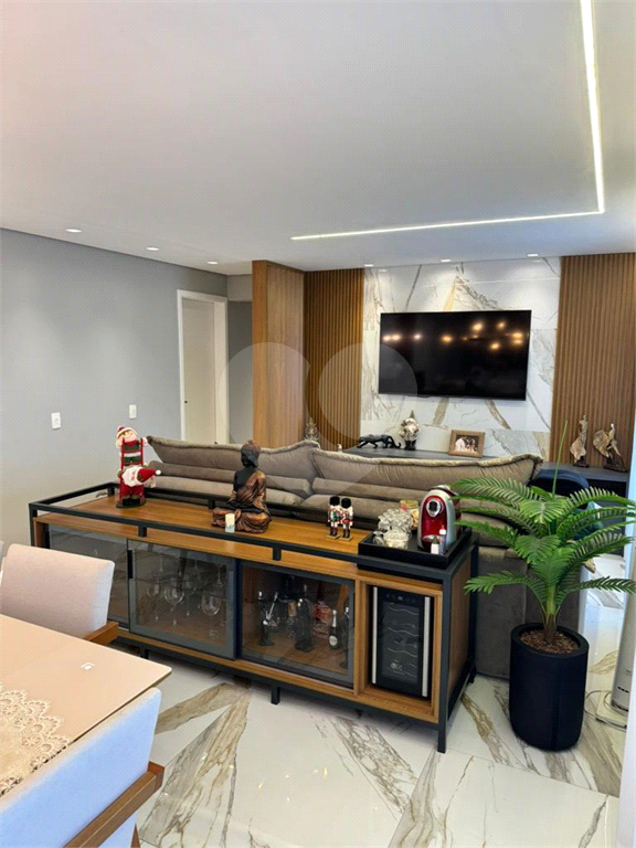 Apartamento com varanda gourmet à venda no Centro de Santo André