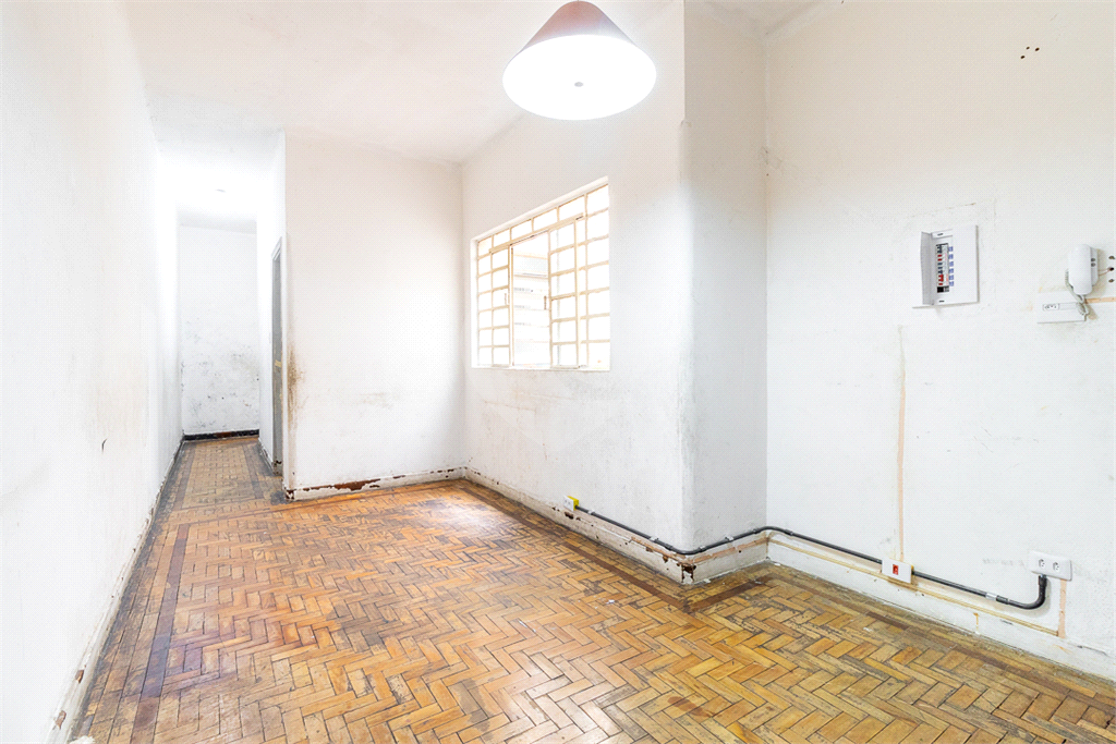 APARTAMENTO em BOM RETIRO