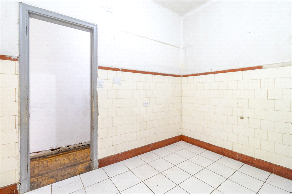 APARTAMENTO em BOM RETIRO