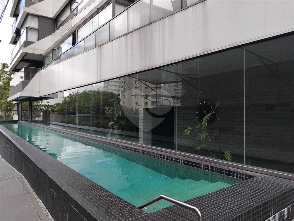Studio mobiliado à venda | 19 m² | na Oscar Freire