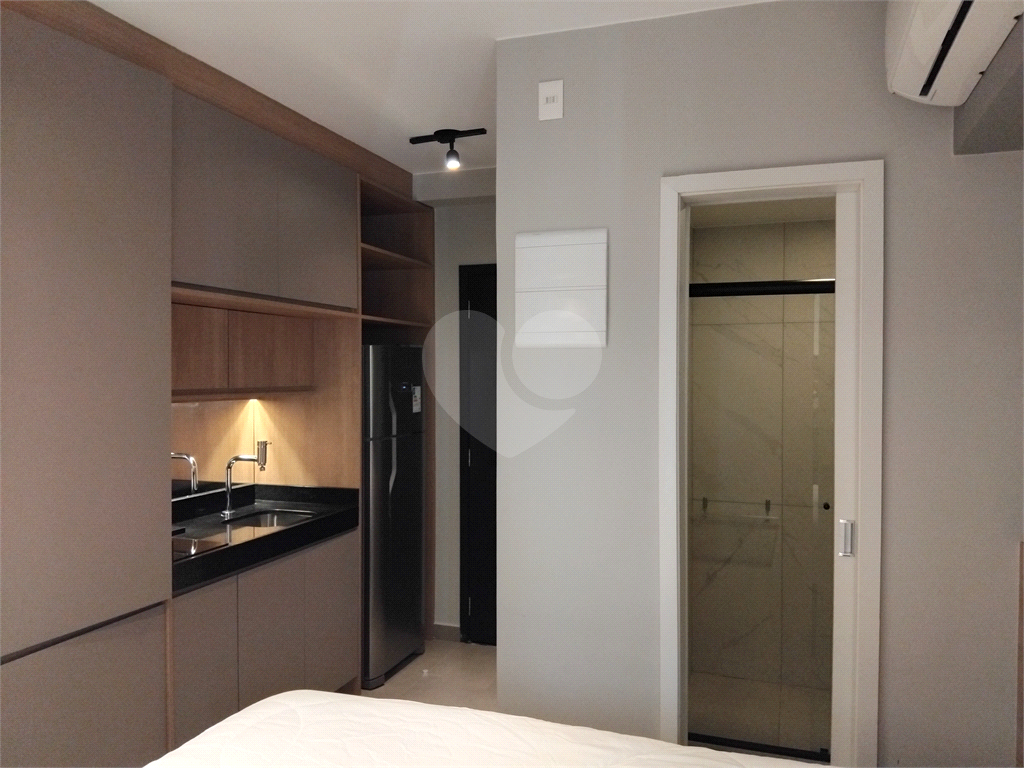 Studio mobiliado à venda | 19 m² | na Oscar Freire