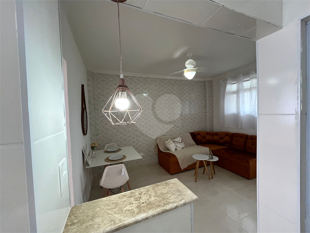Apartamento Guilhermina 1 dormitório