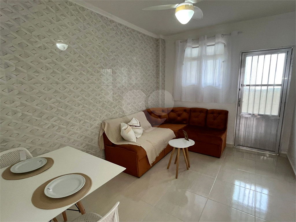Apartamento Guilhermina 1 dormitório