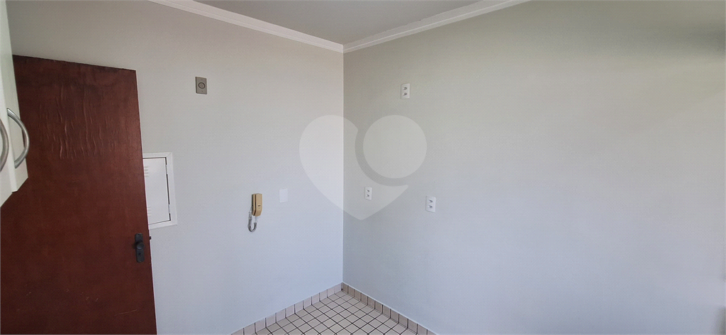 Apartamento para alugar com 3 quartos, 70m² - Foto 16