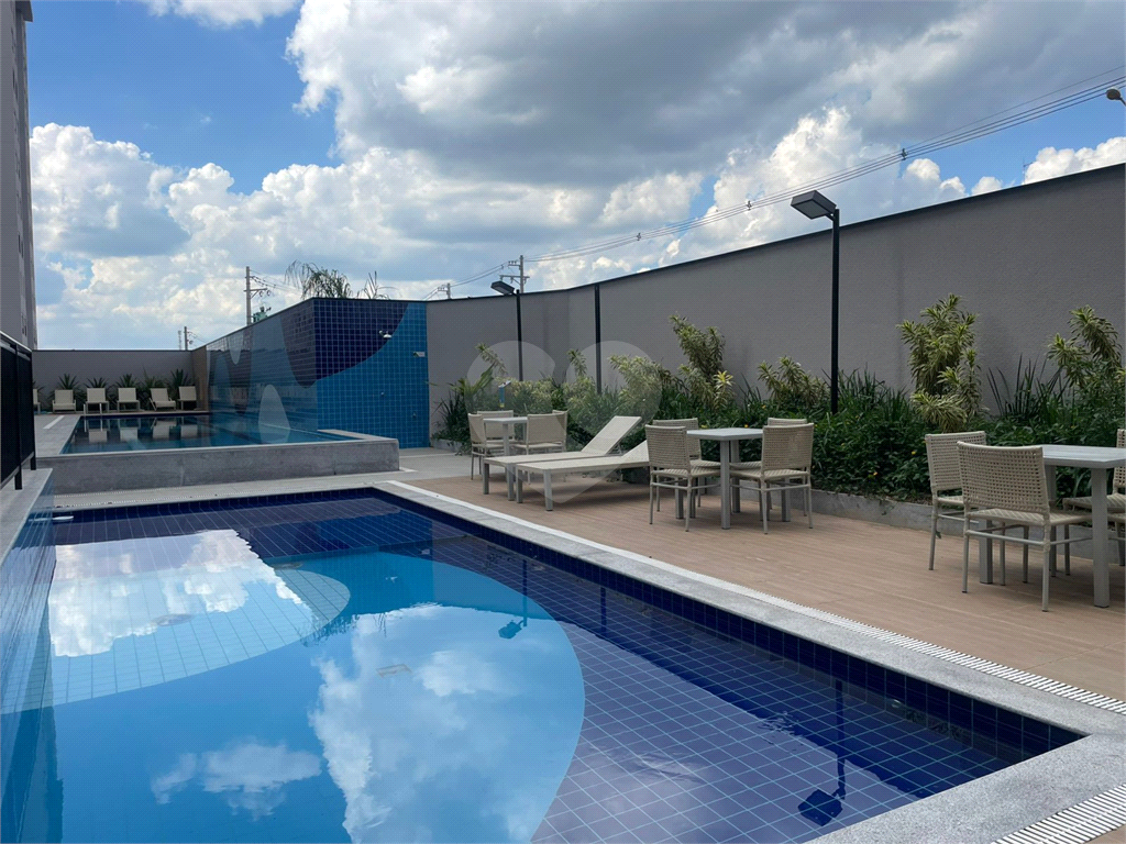 Apartamento à venda com 2 quartos, 69m² - Foto 36