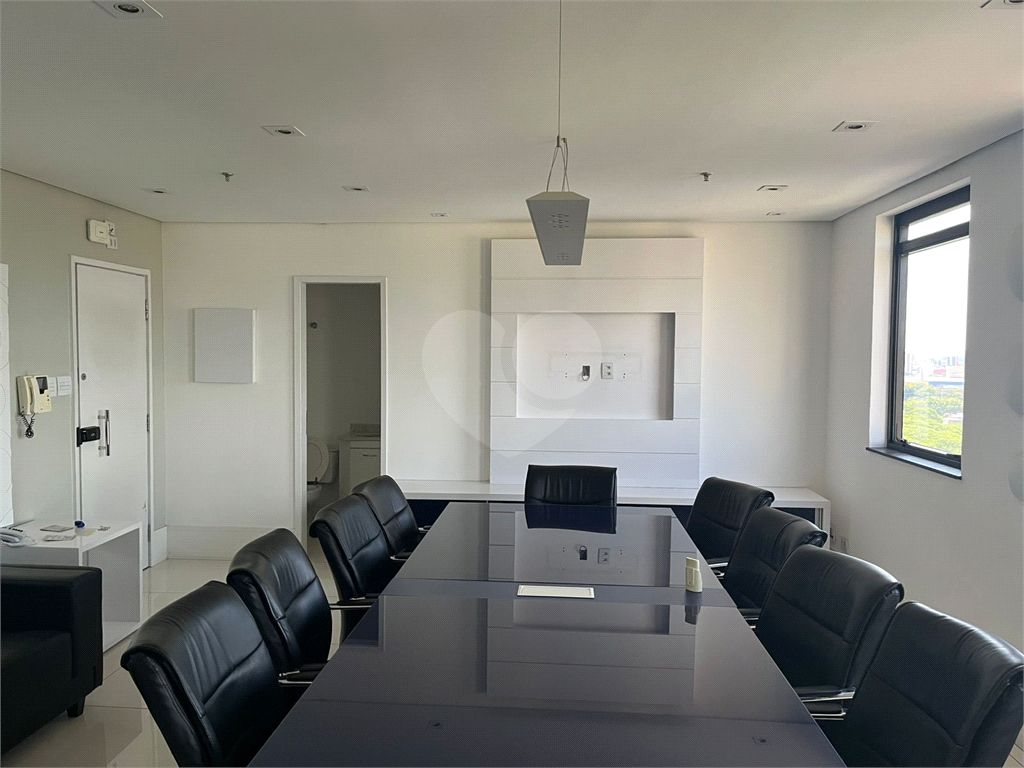 Sala comercial em Santana para venda. 45m2. 1 vaga