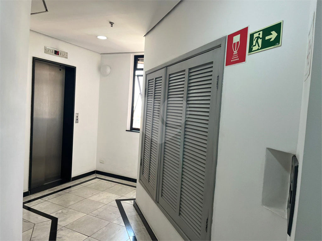 Sala comercial em Santana para venda. 45m2. 1 vaga