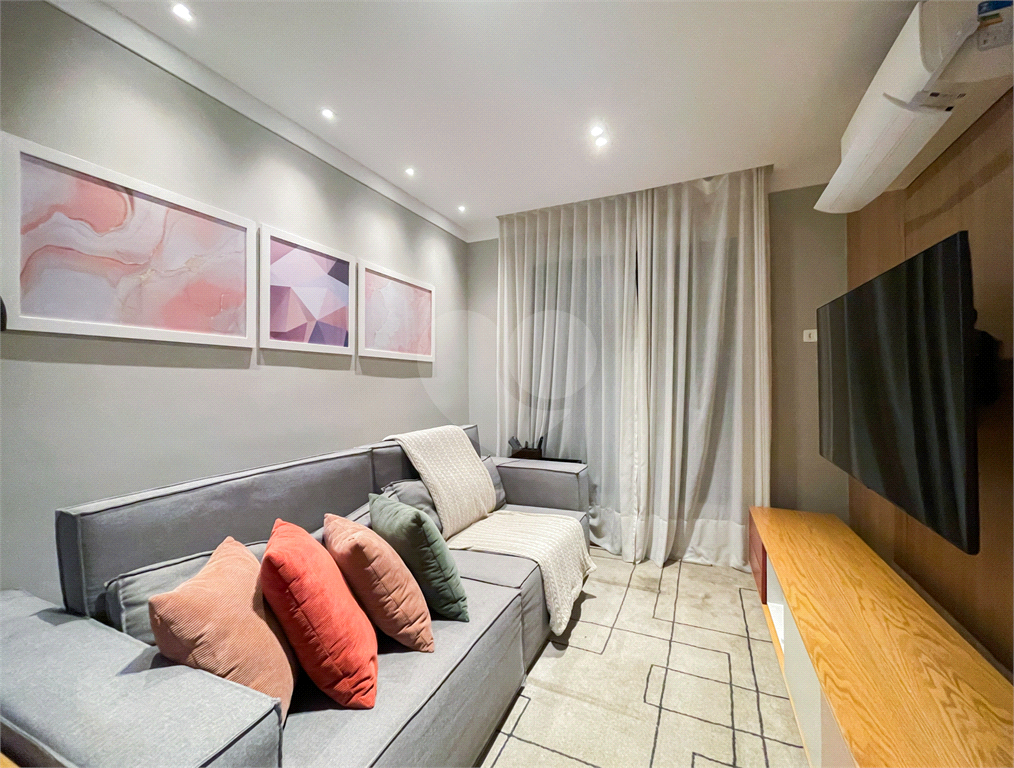 Apartamento - Vila Mariana - 4 Dormitórios - 2 Suítes - 2 Vagas - Venda / Compra