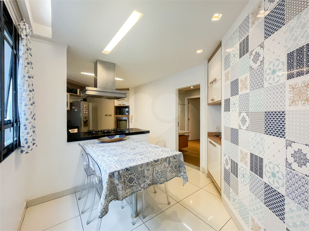Apartamento - Vila Mariana - 4 Dormitórios - 2 Suítes - 2 Vagas - Venda / Compra