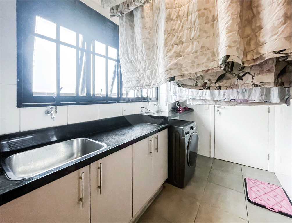 Apartamento - Vila Mariana - 4 Dormitórios - 2 Suítes - 2 Vagas - Venda / Compra